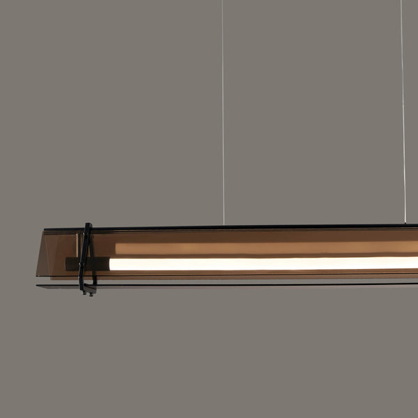 THE SIMPLY PHENOMENAL LINEAR LIGHT