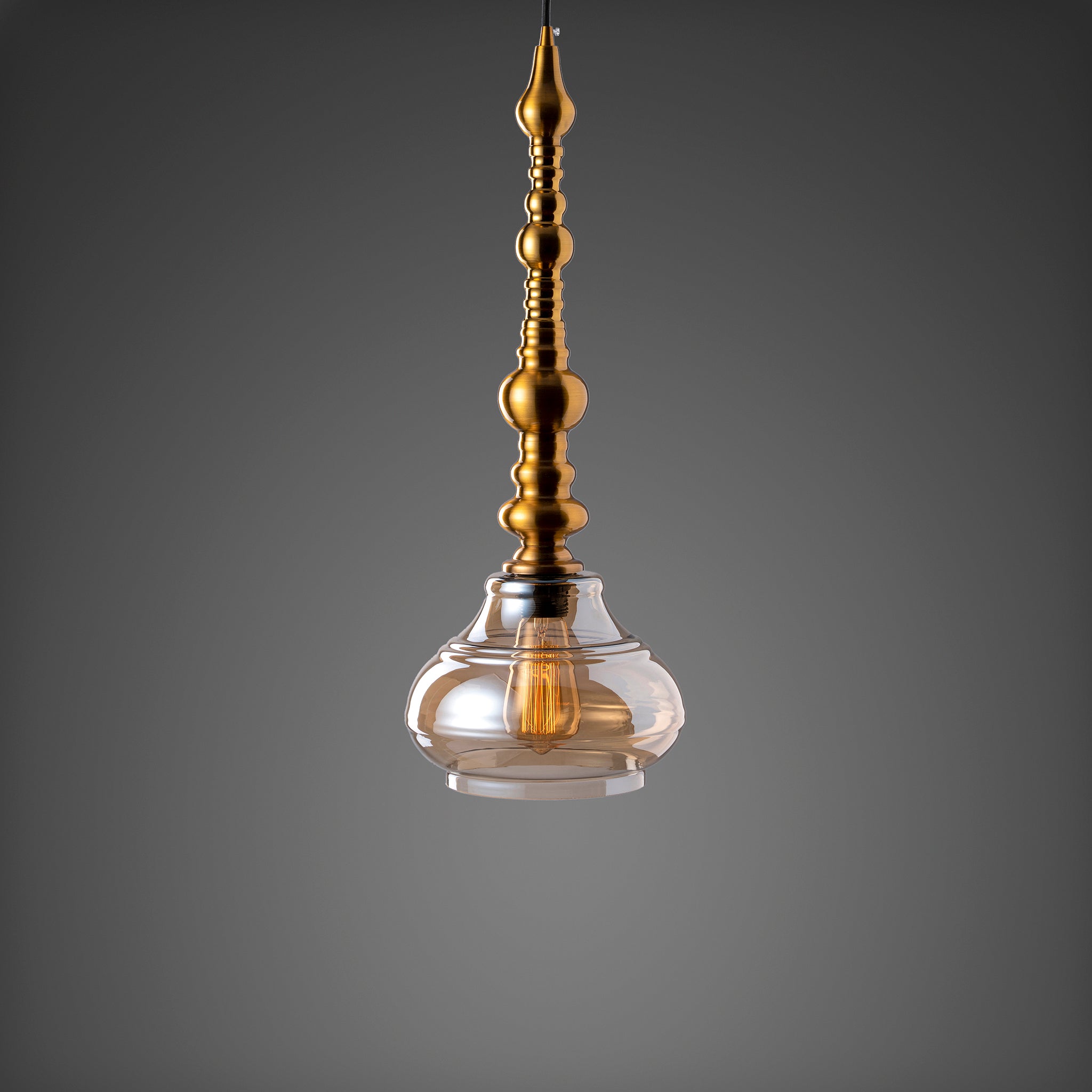THE DANGLING DREAMS- B PENDANT LIGHT