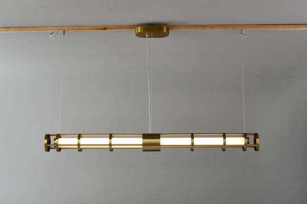 THE AMOUR LINEAR LIGHT