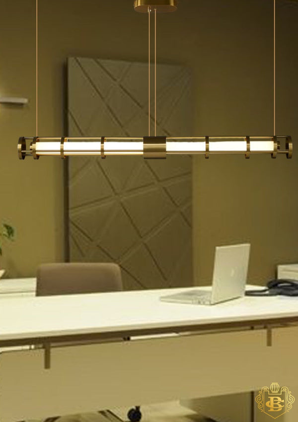 THE AMOUR LINEAR LIGHT