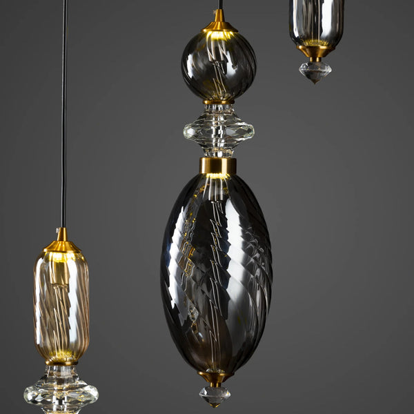 THE HANGING TRINKETS CHANDELIER