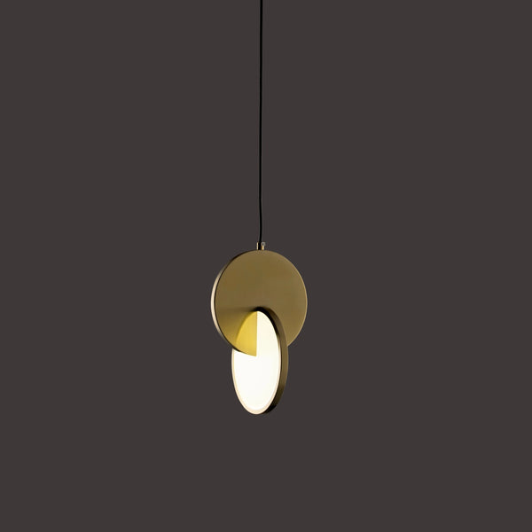 THE PIVOT PENDANT LIGHT