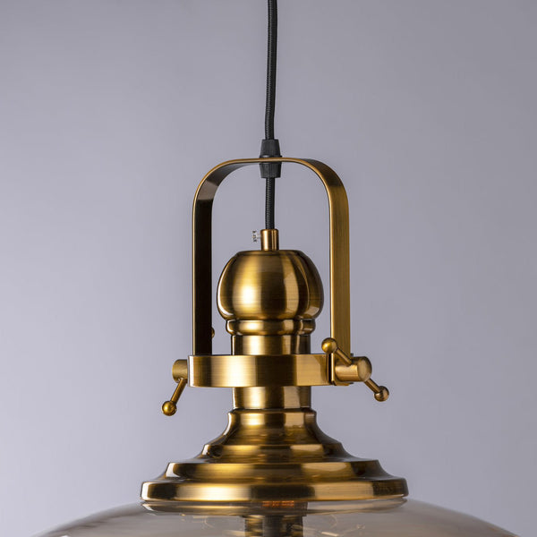 THE GLOBERTROTTER PENDANT LIGHT