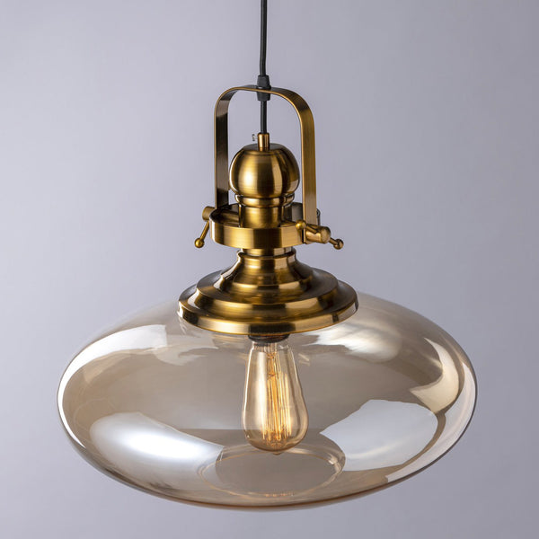 THE GLOBERTROTTER PENDANT LIGHT