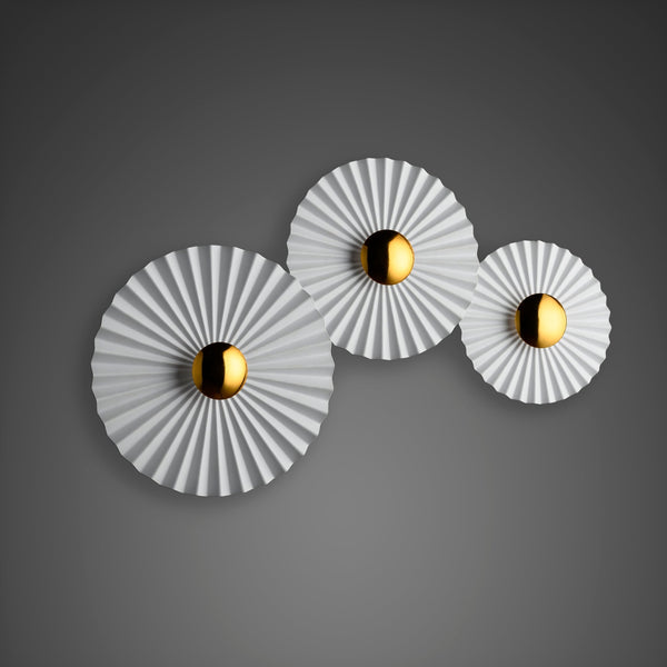 THE EPITOME OF ELAN-A WALL LIGHT