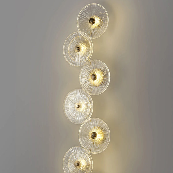 THE CIRCULAR CLAN-B WALL LIGHT