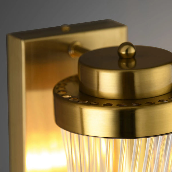 THE COLOSSAL FLASH WALL LIGHT