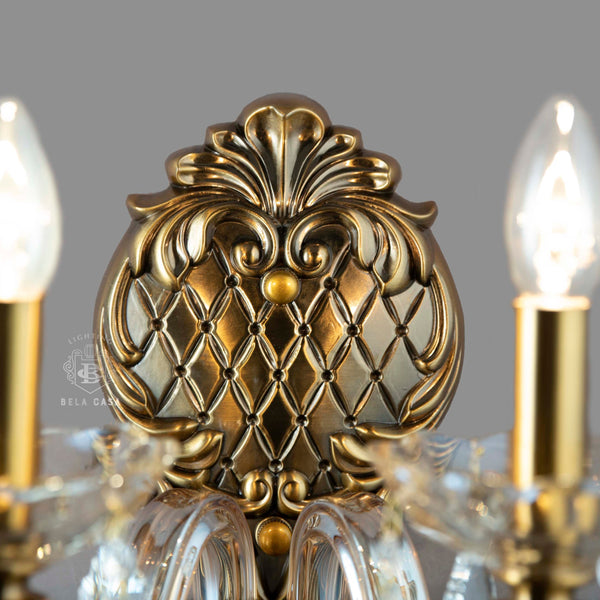 FLAMES OF FINESSE-D WALL LIGHT