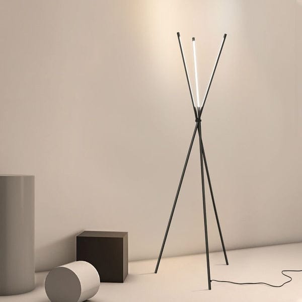 THE SEDATE PEDESTAL LAMP