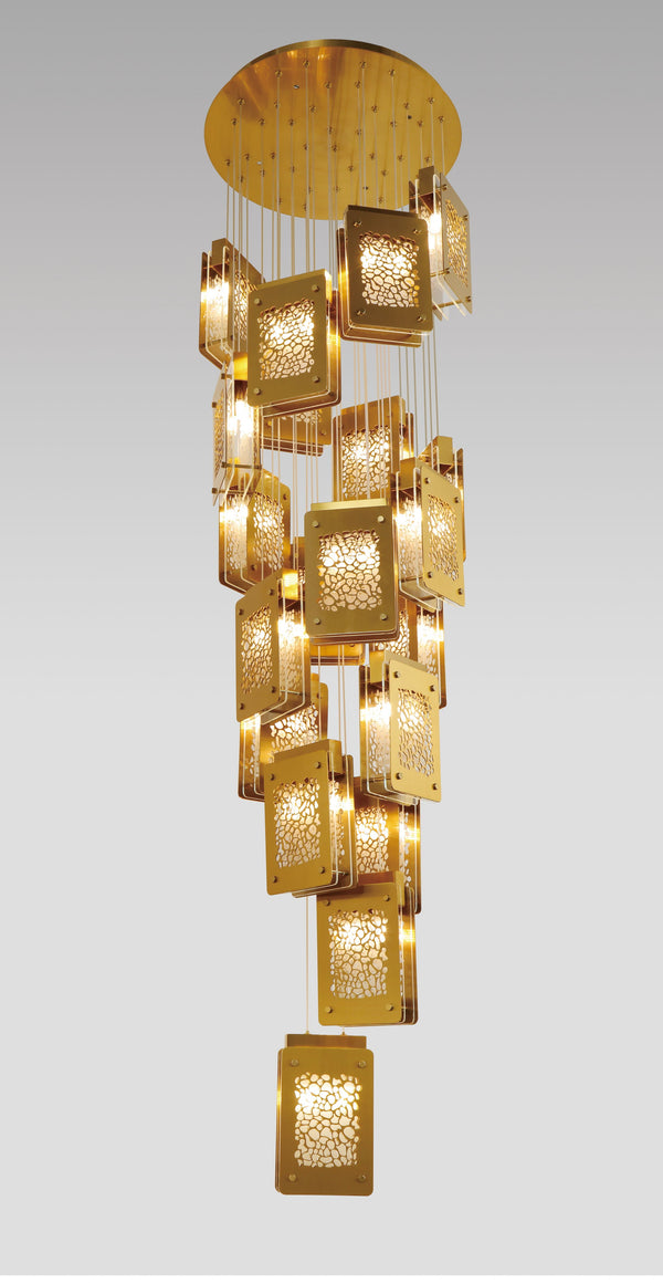 THE MIRALDA CHANDELIER